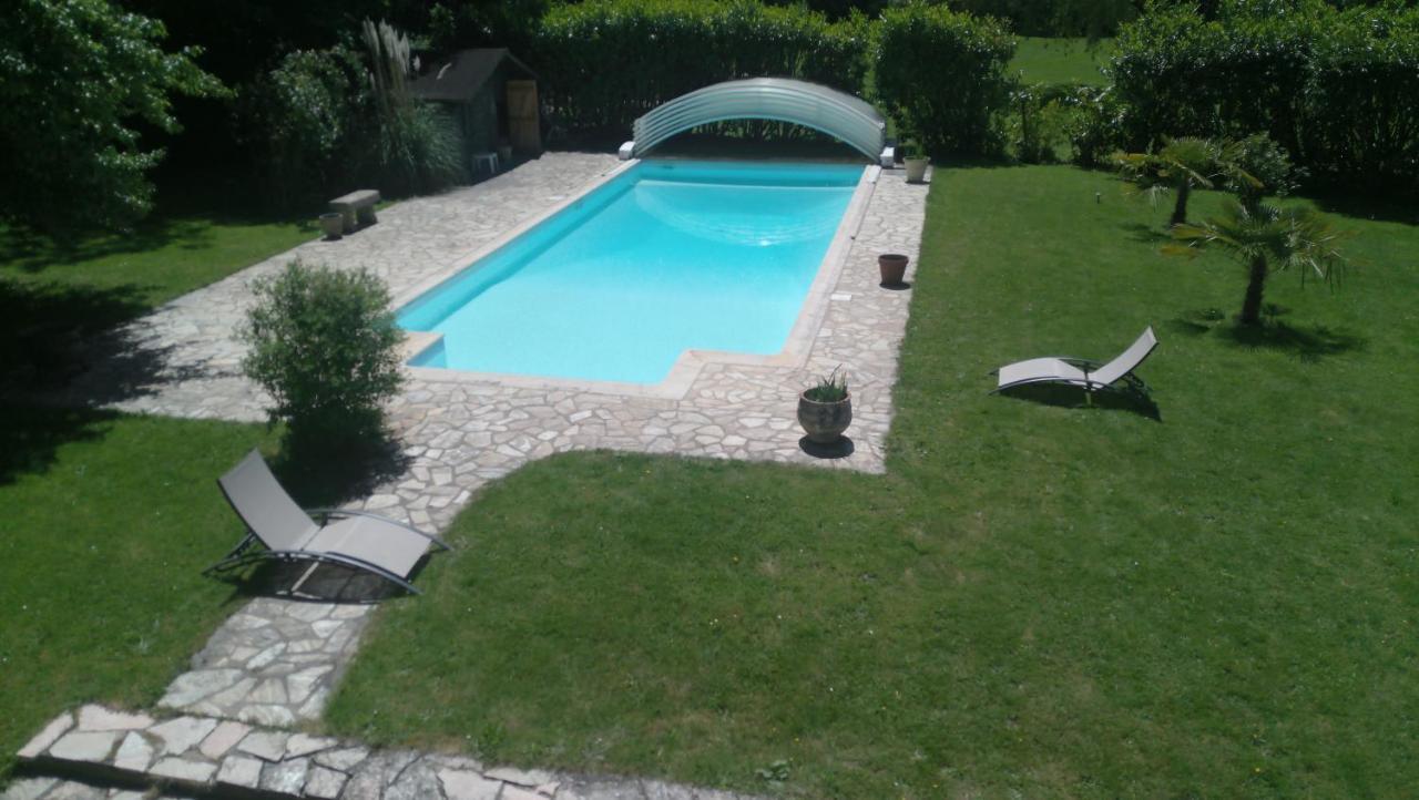 Montacher Villa Dikaria מראה חיצוני תמונה