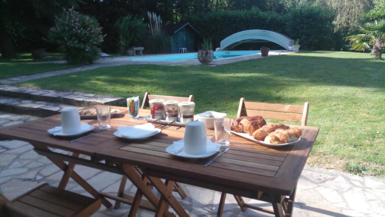 Montacher Villa Dikaria מראה חיצוני תמונה